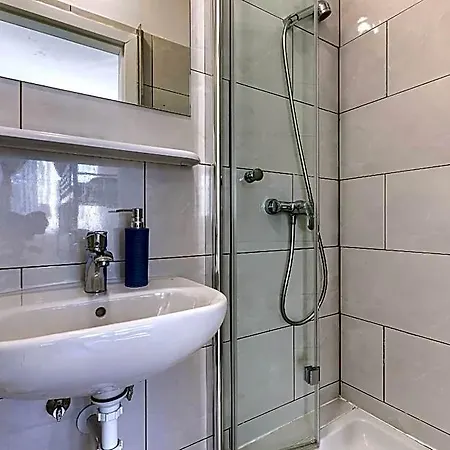 Hostel Monte Zaro