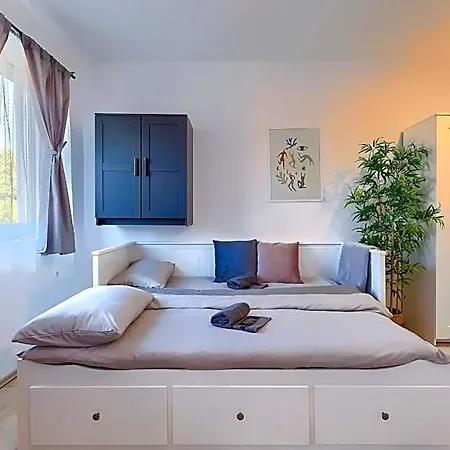 Hostel Monte Zaro Pula