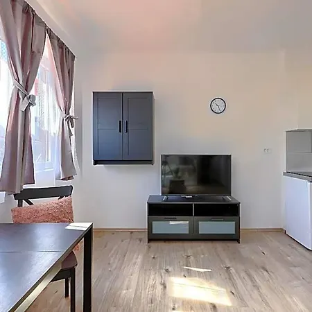 Hostel Monte Zaro