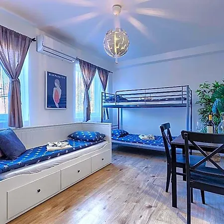 Hostel Monte Zaro